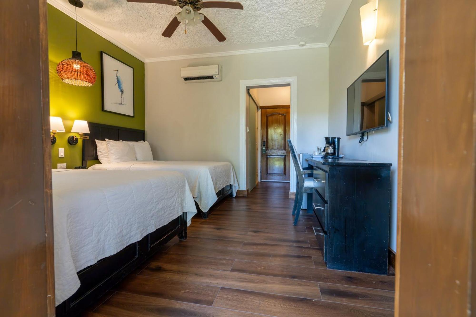 Travellers Beach Resort Negril Eksteriør billede