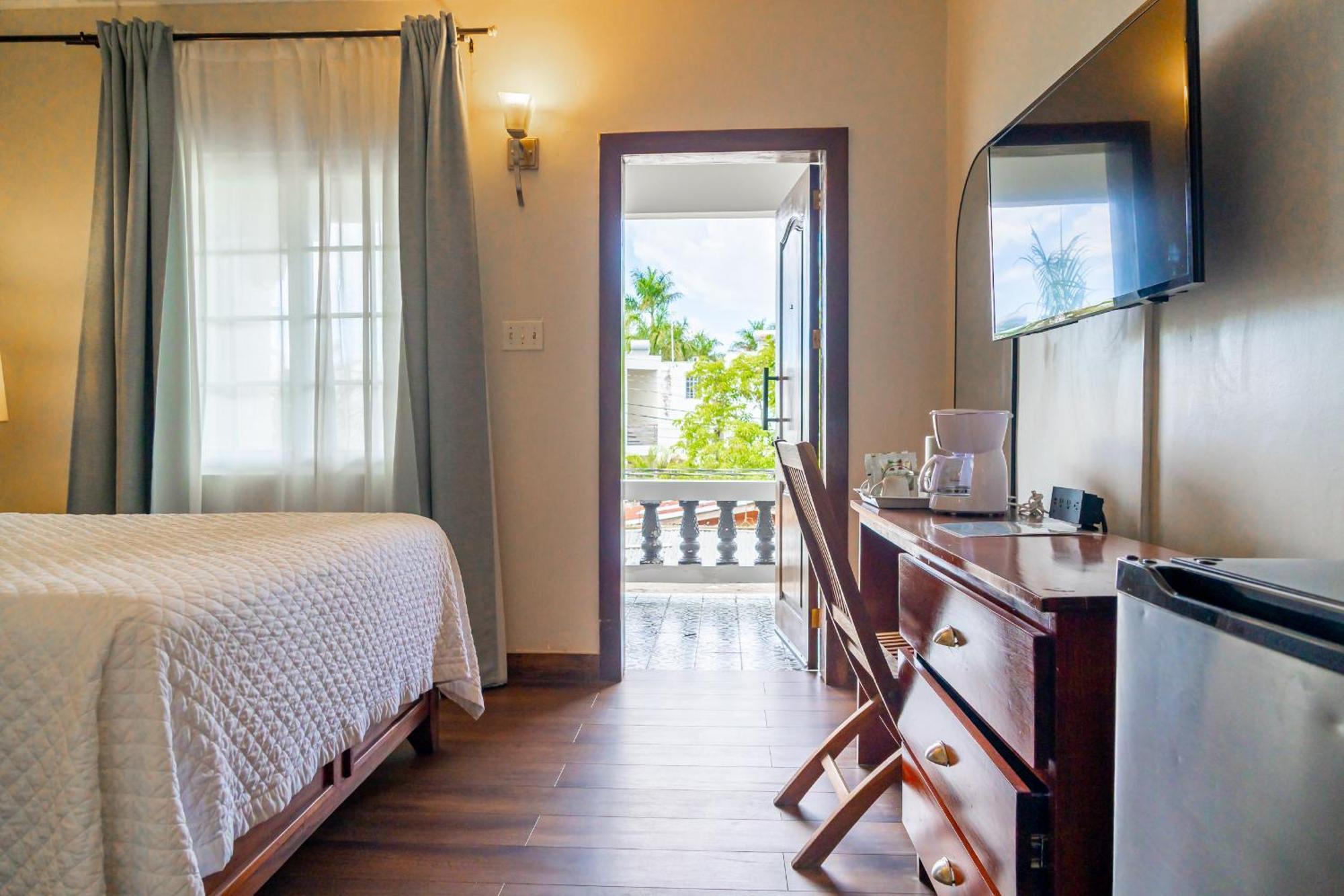 Travellers Beach Resort Negril Eksteriør billede