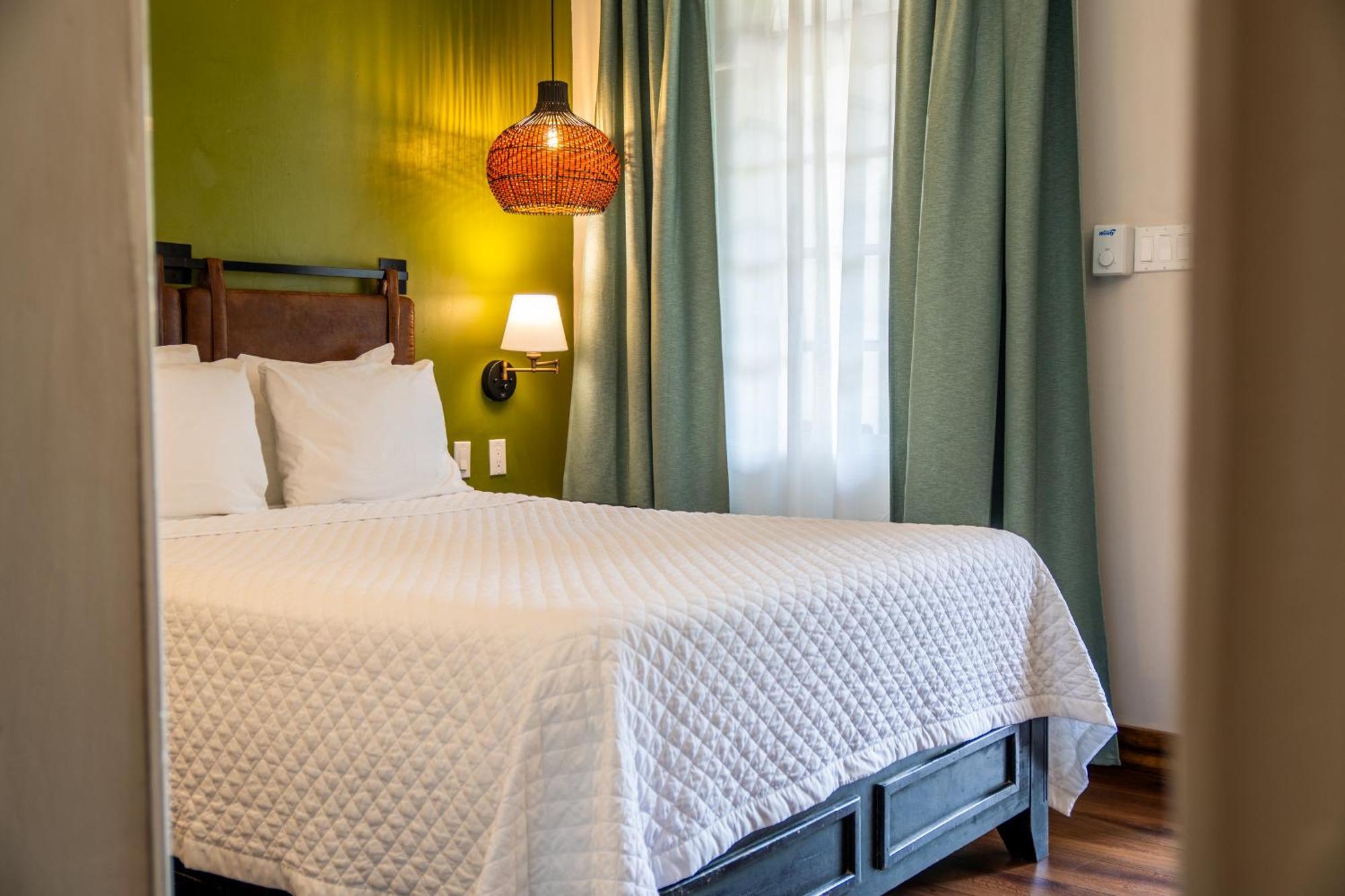 Travellers Beach Resort Negril Eksteriør billede